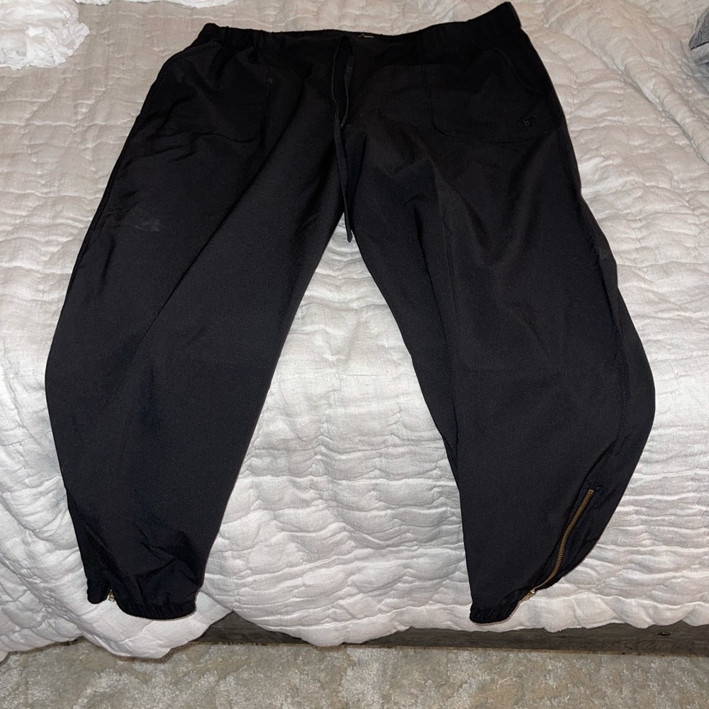 Albion Fit Jetsetters